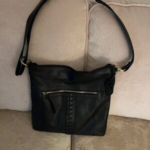 Chic Black Leather Shoulder Bag